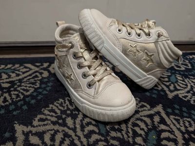 Blowfish high top size 9 toddler