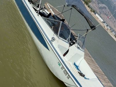 16’ Glaspar TriHull fishing boat