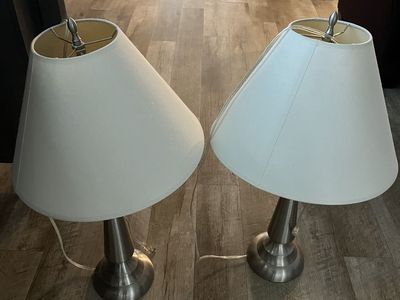 Match living room Lamp /shade $ 20