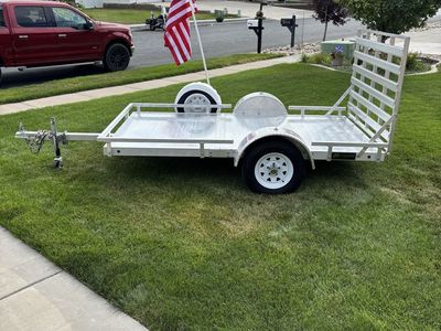 Paraiso Utility Trailer, Single Axle, Aluminum, 5x8 ft