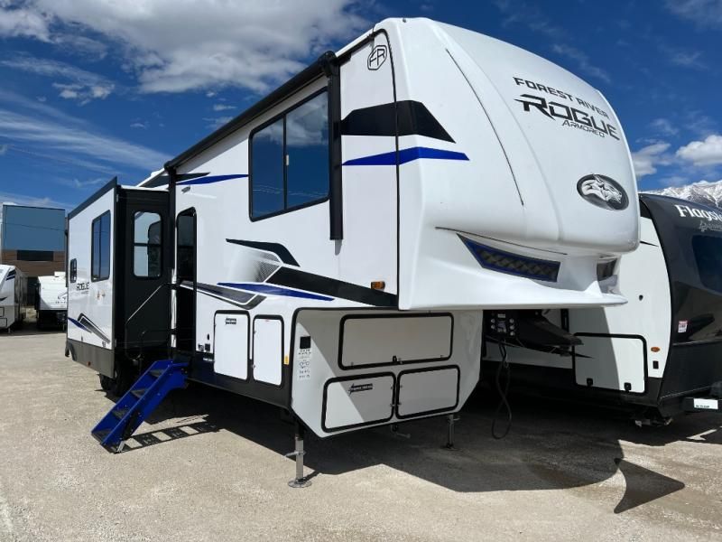 2026 Vengeance Rogue Armored 391T145