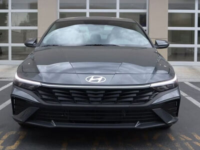 2025 HYUNDAI ELANTRA Blue