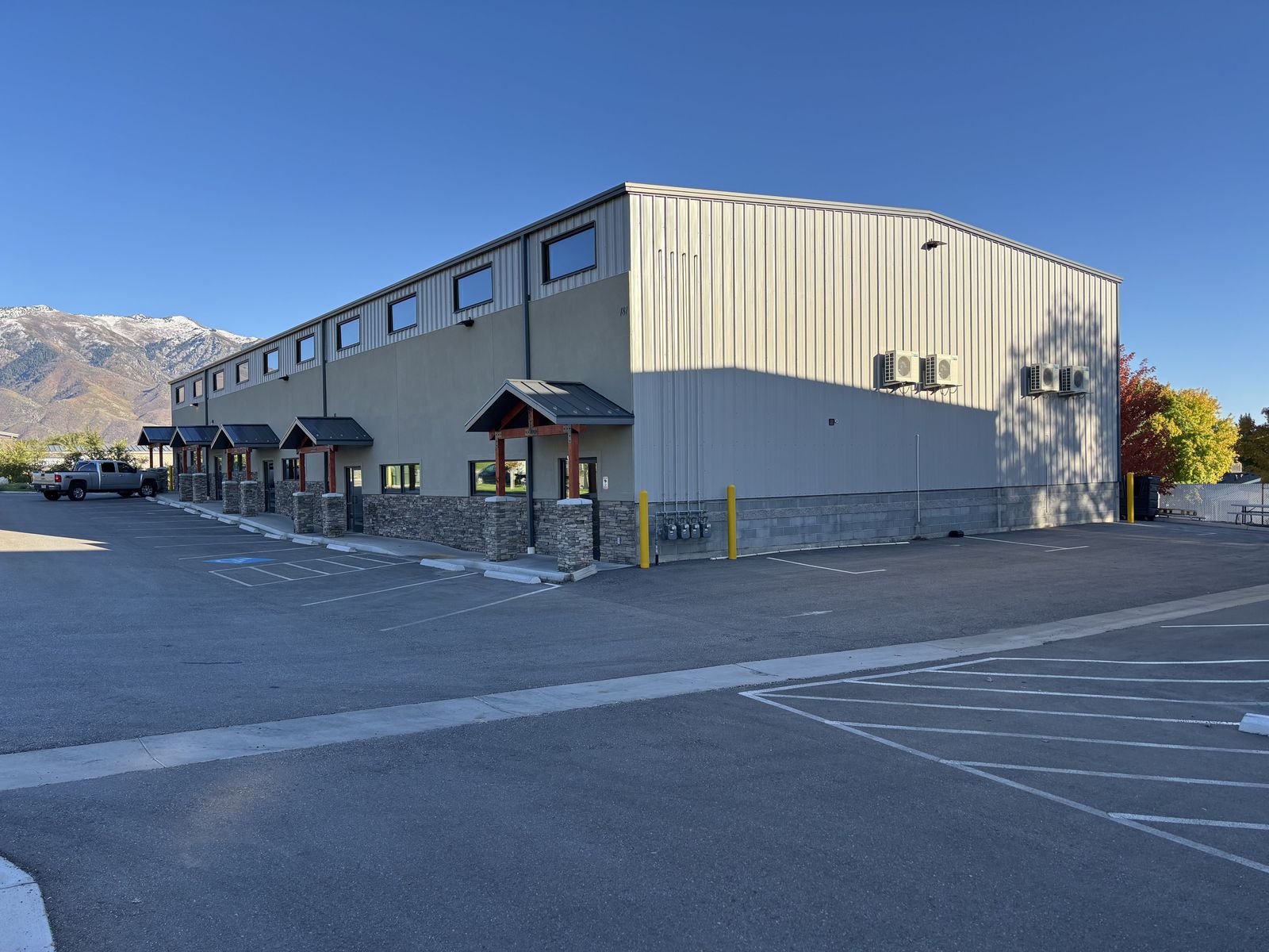 Layton EVERYTHING space