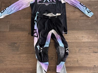 Fxr Helium Moto Geat Set