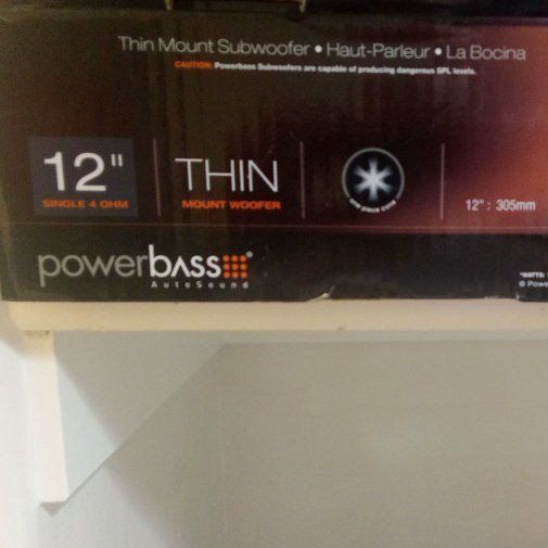 12" subwoofers x3. 120$ for both. new in box