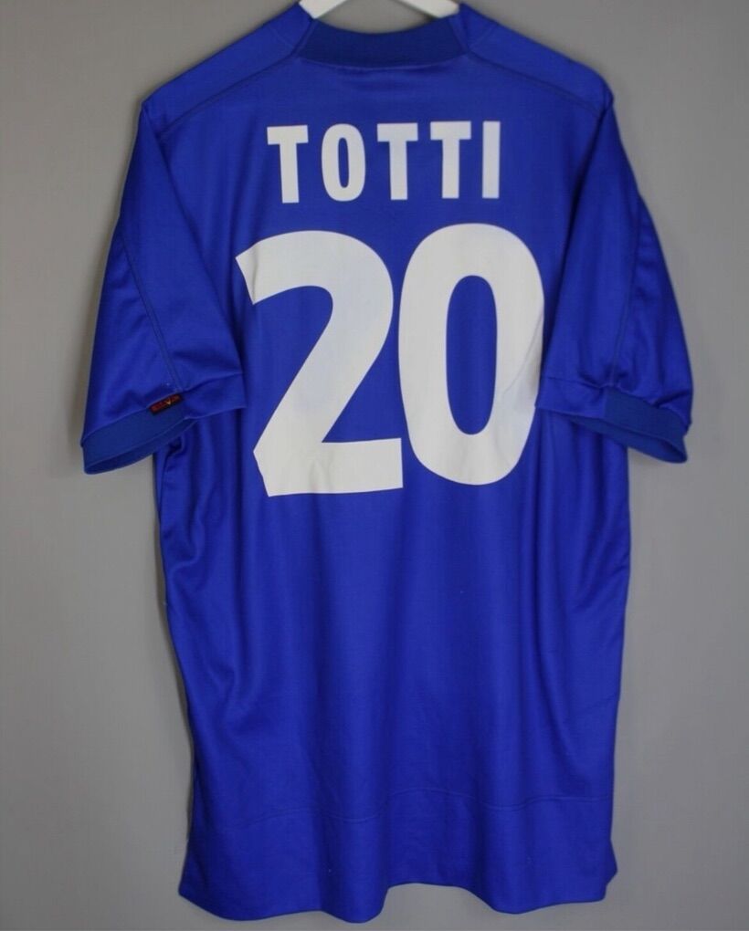 Totti #20 | Size XL | Italy 1999 Jersey Kappa