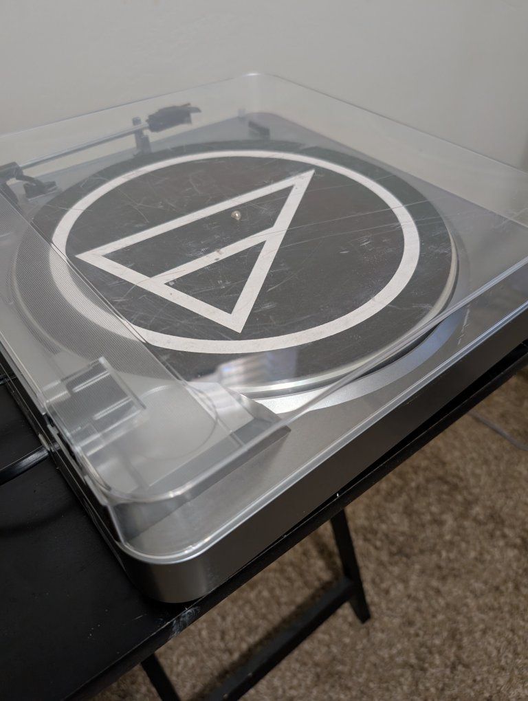 Audio-Technica turntable ATLP60