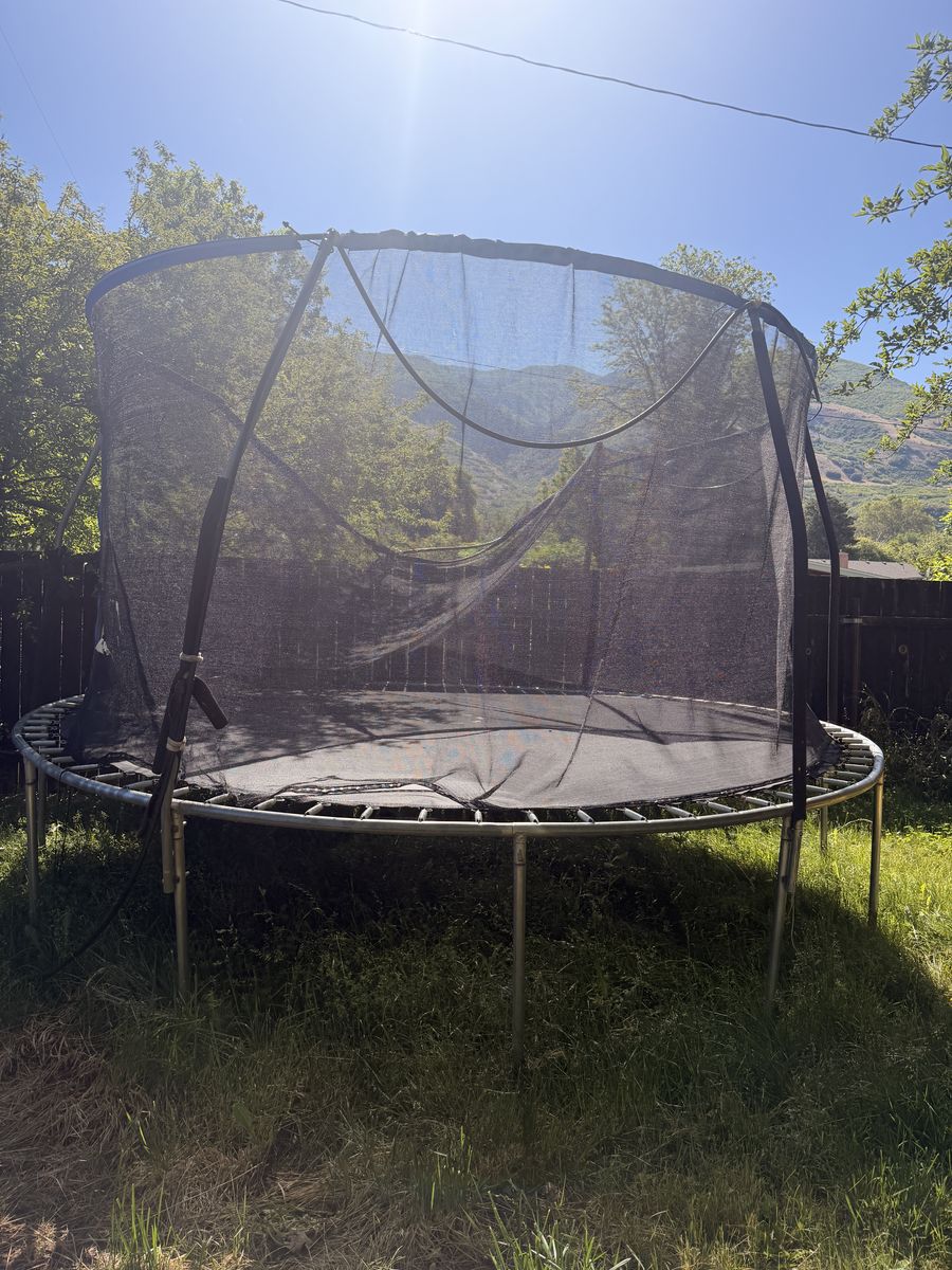 Trampoline