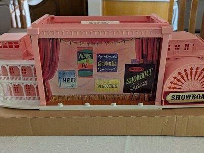 Vintage 1962 Remco Showboat Theater with 4 plays