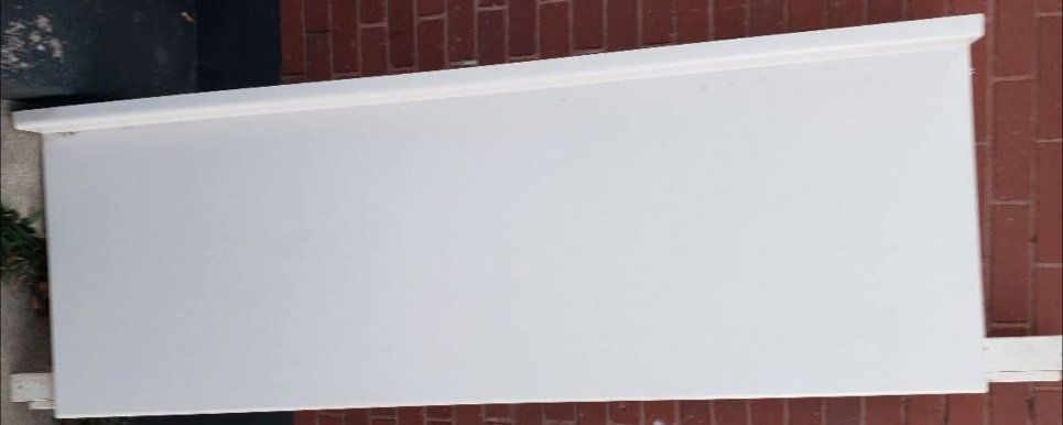 FREE Wood Counter/work Bench
Gifting wood counter/work bench
by downtown
FCFS. Porch pick up.
DM when can pick up.