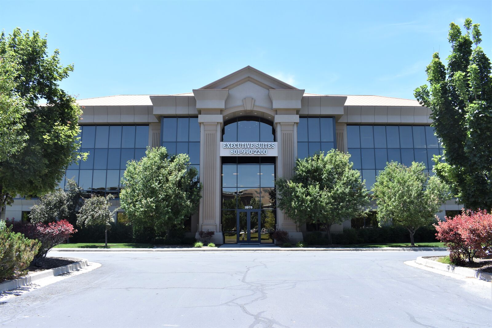 Beautiful Professional Office Space Near Thanksgiving Point