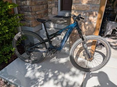ONLY 29 Miles! 2026 Aventon Currant EMTB