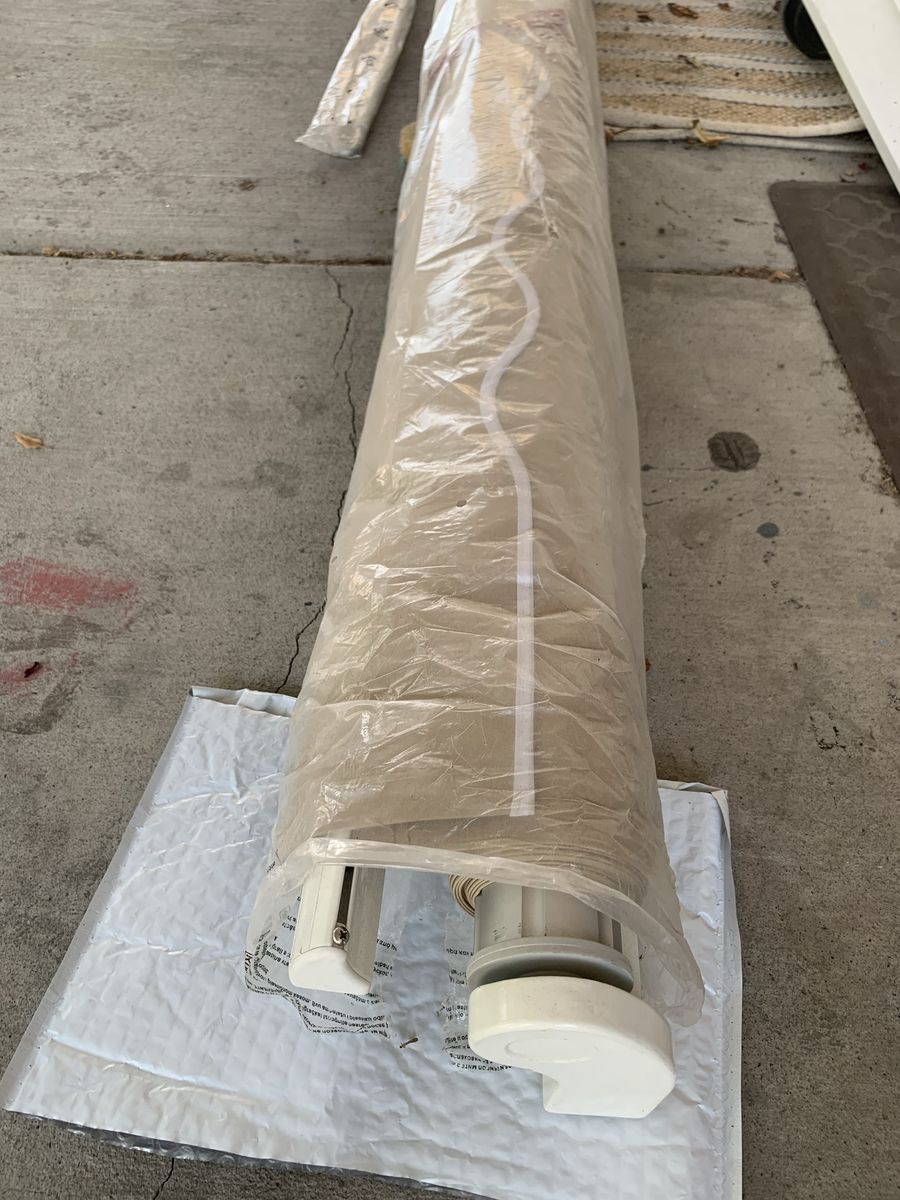 New 12x10’ Diensweek brand manual awning 