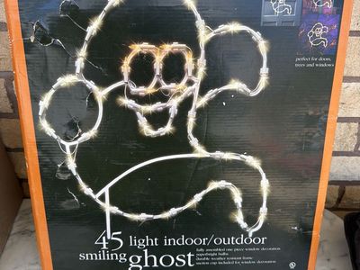 45-Light Indoor/Outdoor Smiling Ghost Halloween Window Decoration - Superbright, Weather-Resistant