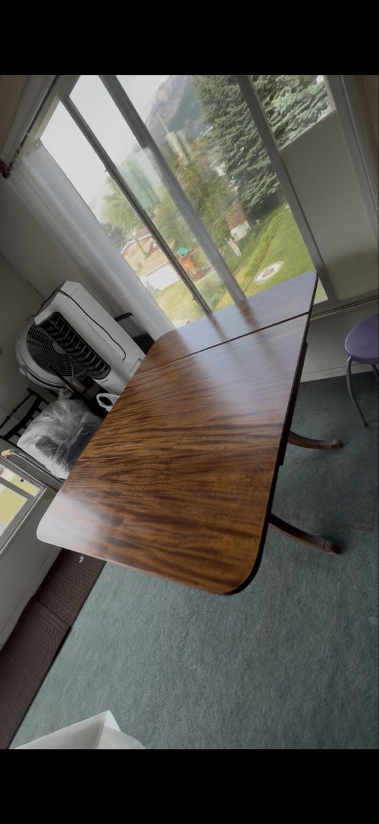 Main image 4