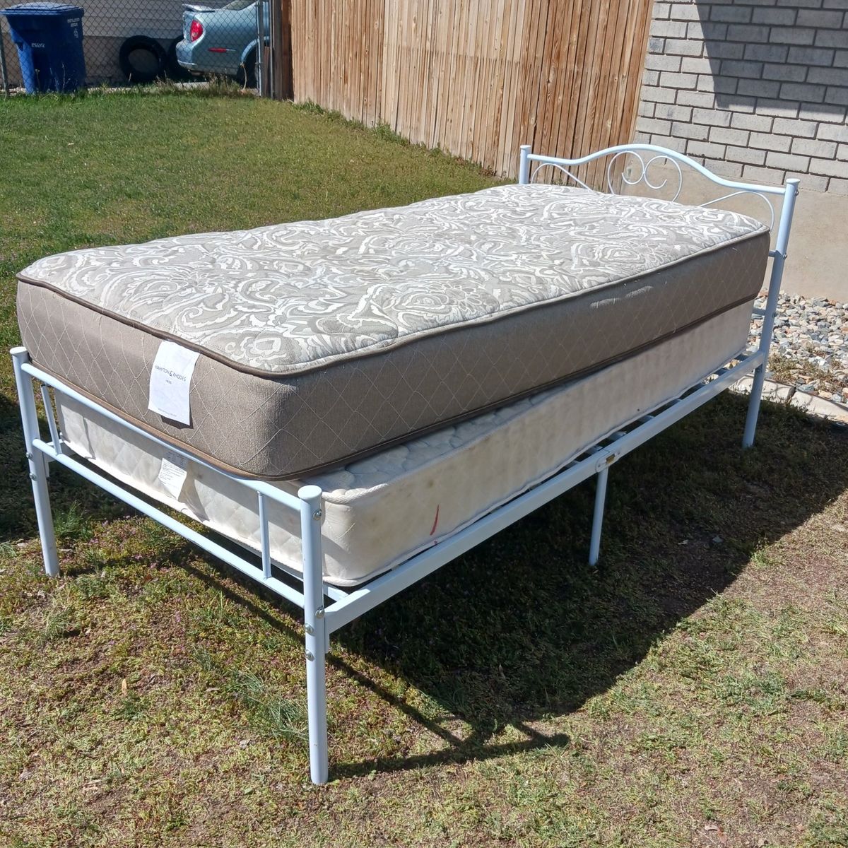 twin bed frame and mattress