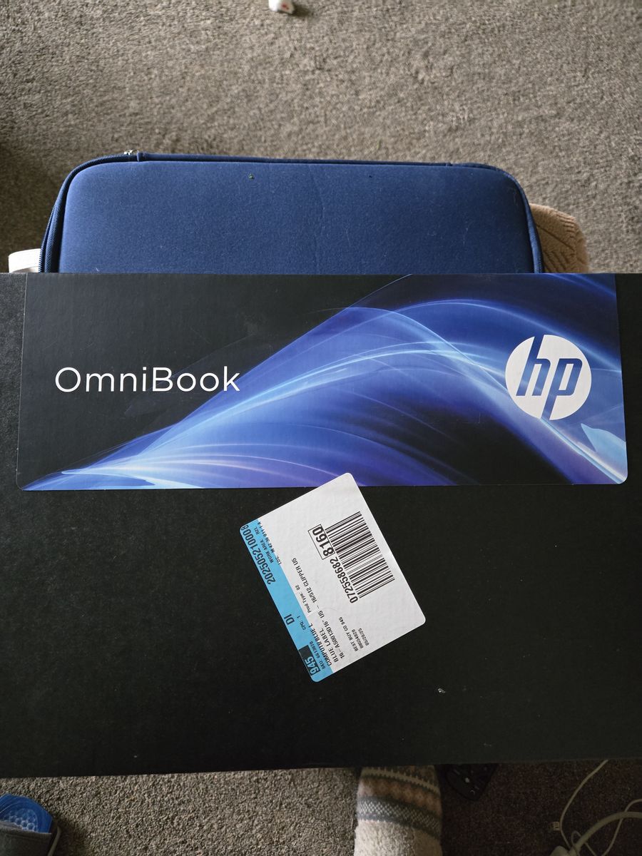 HP omnibook laptop