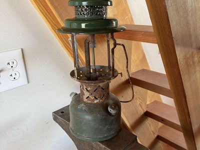 Vintage 1938 Coleman Gas Lantern