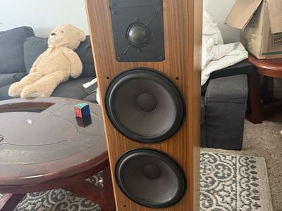 Beautiful ADS L1590 Audiophile Tower Speakers