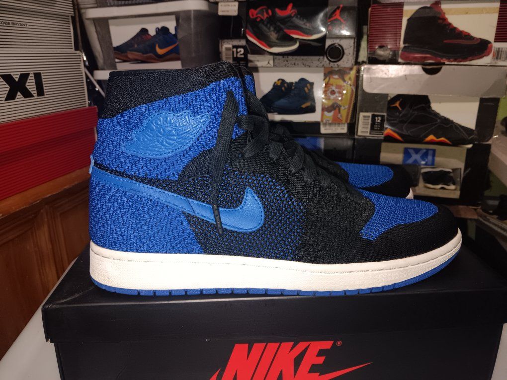 2017 Air Jordan 1 Retro High OG Flyknit "Royal"