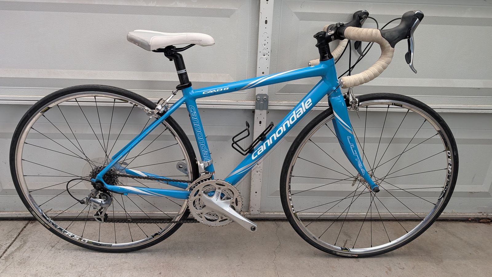 44cm Cannondale CAAD 8