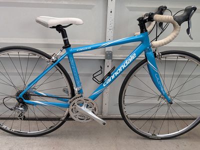 44cm Cannondale CAAD 8