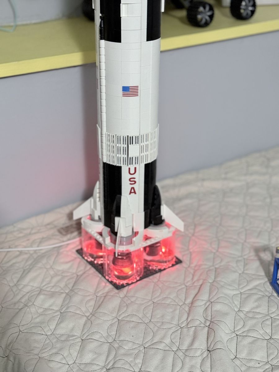 Main image 4