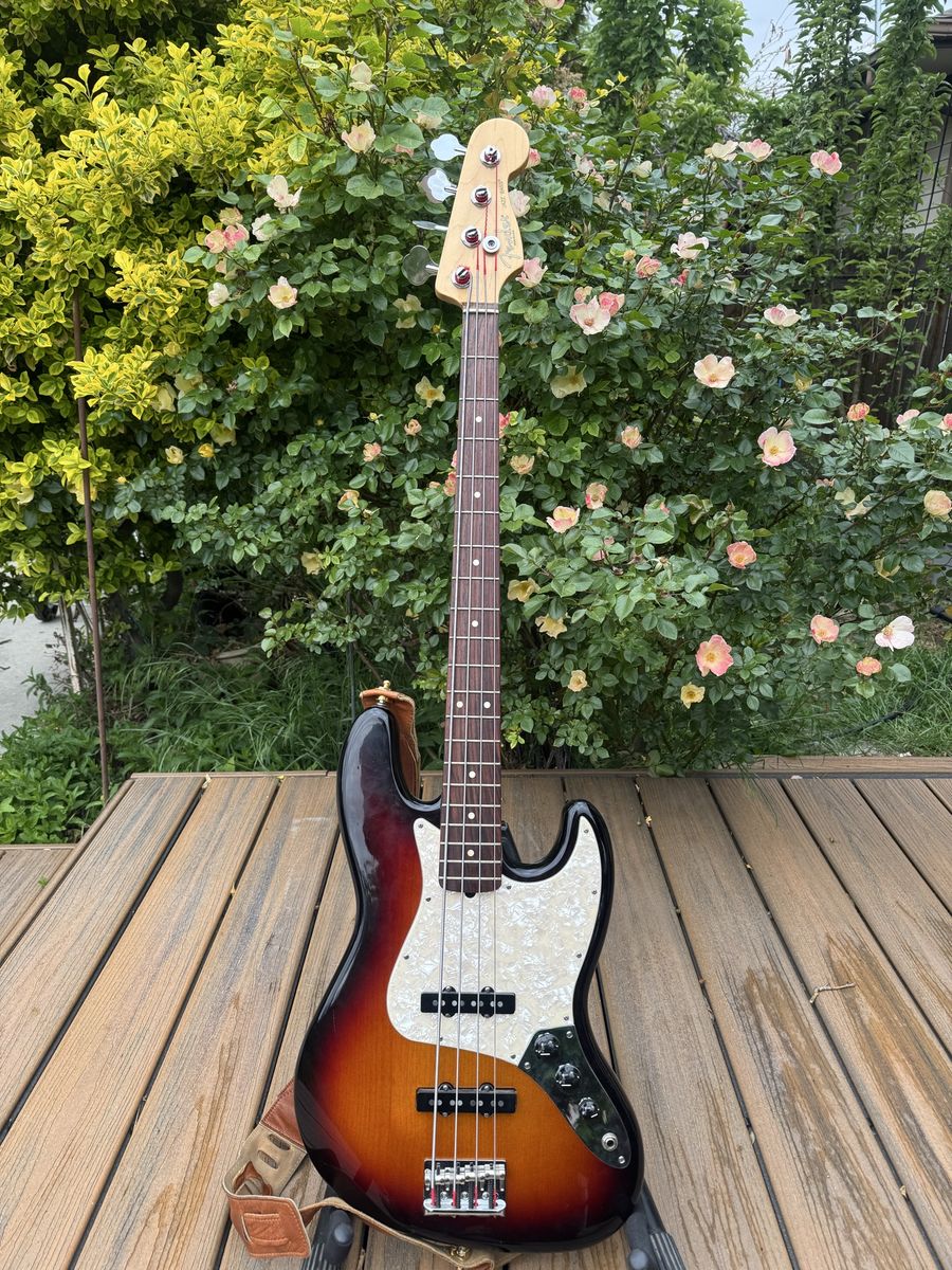Fender American Standard Jazz Bass Electric Bass Guitar