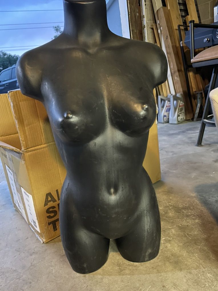 Mannequin Head And Bodies