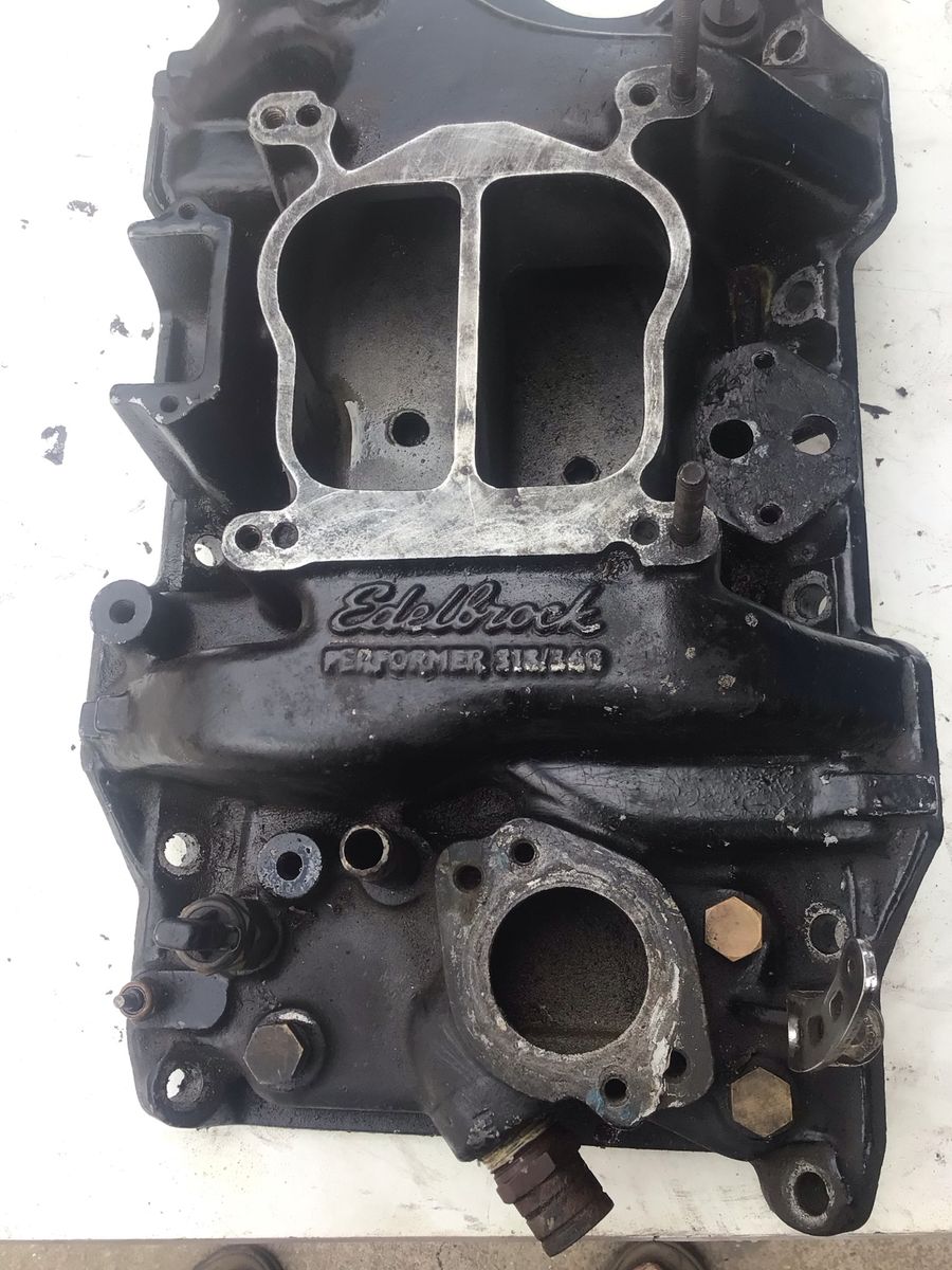 Edelbrock 3776 intake for 318-360 la engines