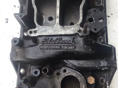Edelbrock 3776 intake for 318-360 la engines