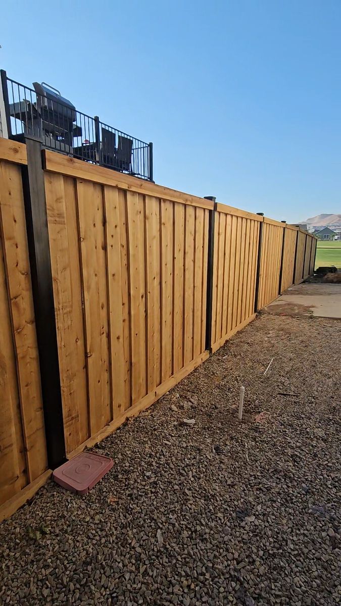 Velocity Fence USA | Fence Installation | Custom Gates | Vinyl Fence | Ornamental Iron | Handrails | Free Estimates