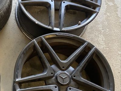 OEM Mercedes E63 S AMG Rear Wheels 19” Genuine AMG W212 TPMS Pair A2124010900 (Two Wheels)