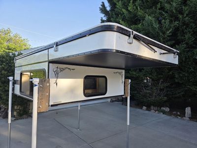 Four Wheel Camper Project M 6.5' bed 2023