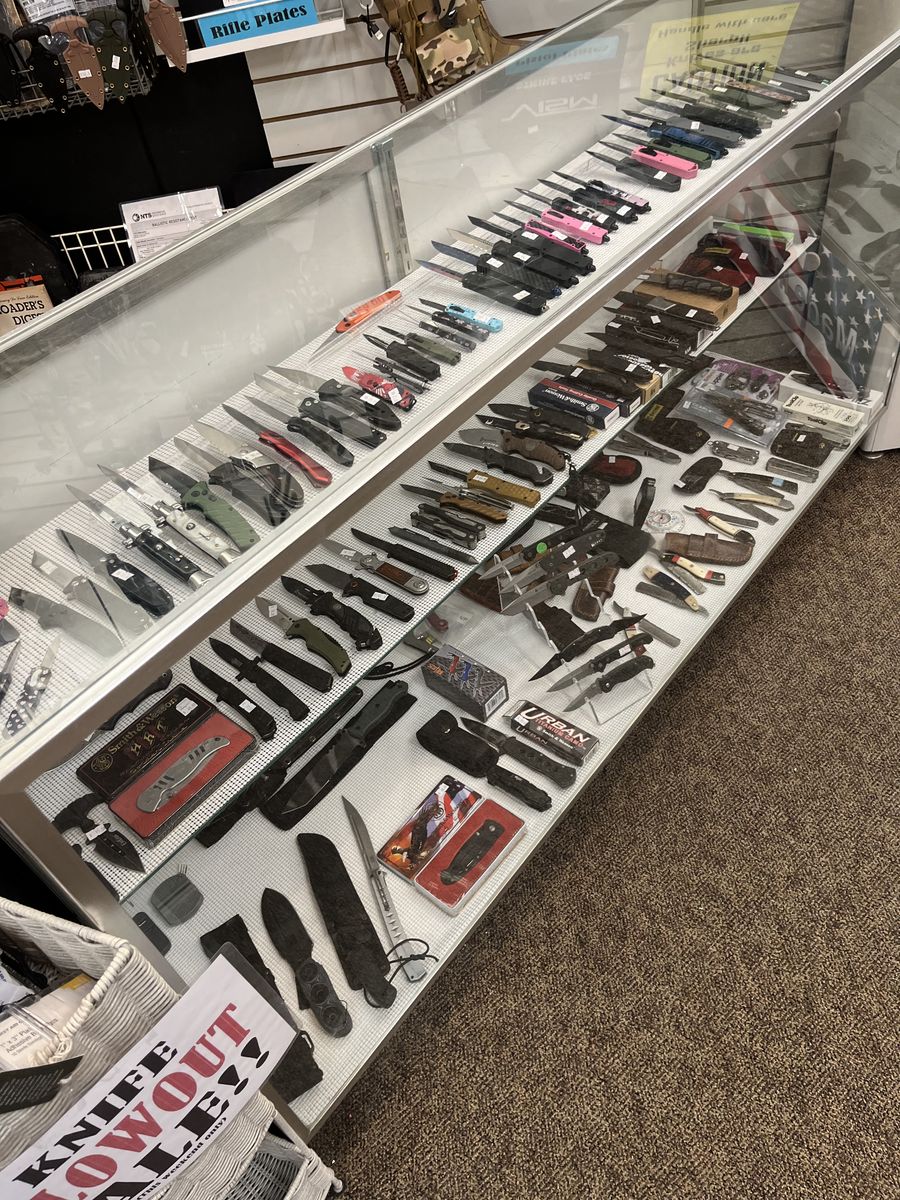 STOREWIDE SALES ALL WEEK! HUGE KNIFE SALE @ "UNITE" STORE AT SOUTH TOWN MALL IN SANDY!