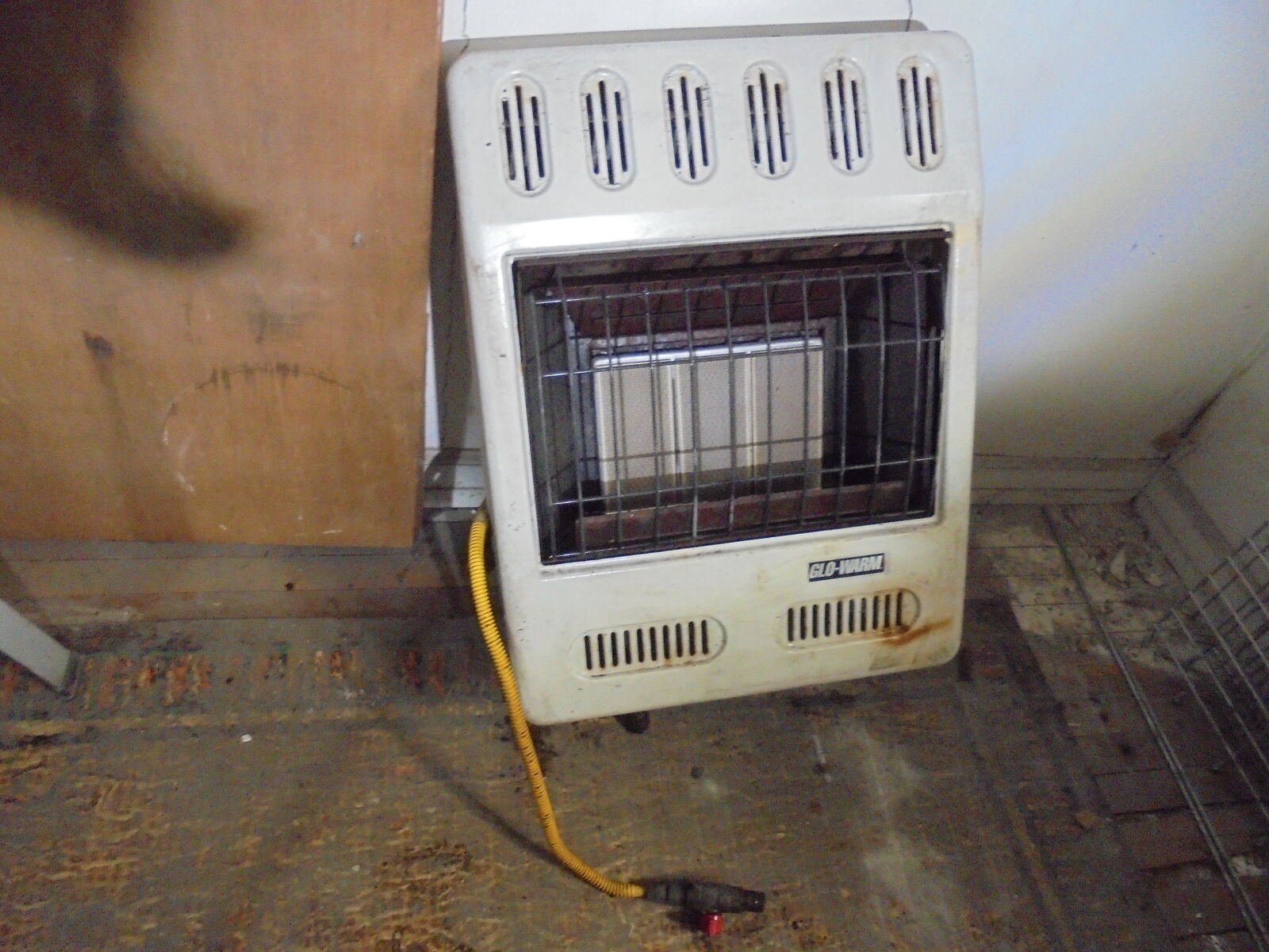 Glo-Warm Natural Gas Wall Mount Heater