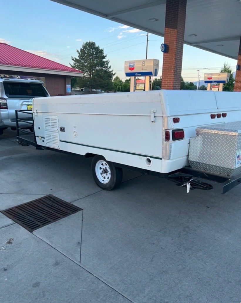 2001 Coleman Sedona Pop-Up Camper w/ Tool Box & Storage Rack - Good Canvas & Interior
