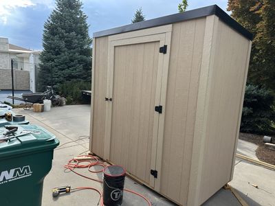 4x8x8 brand new utility shed