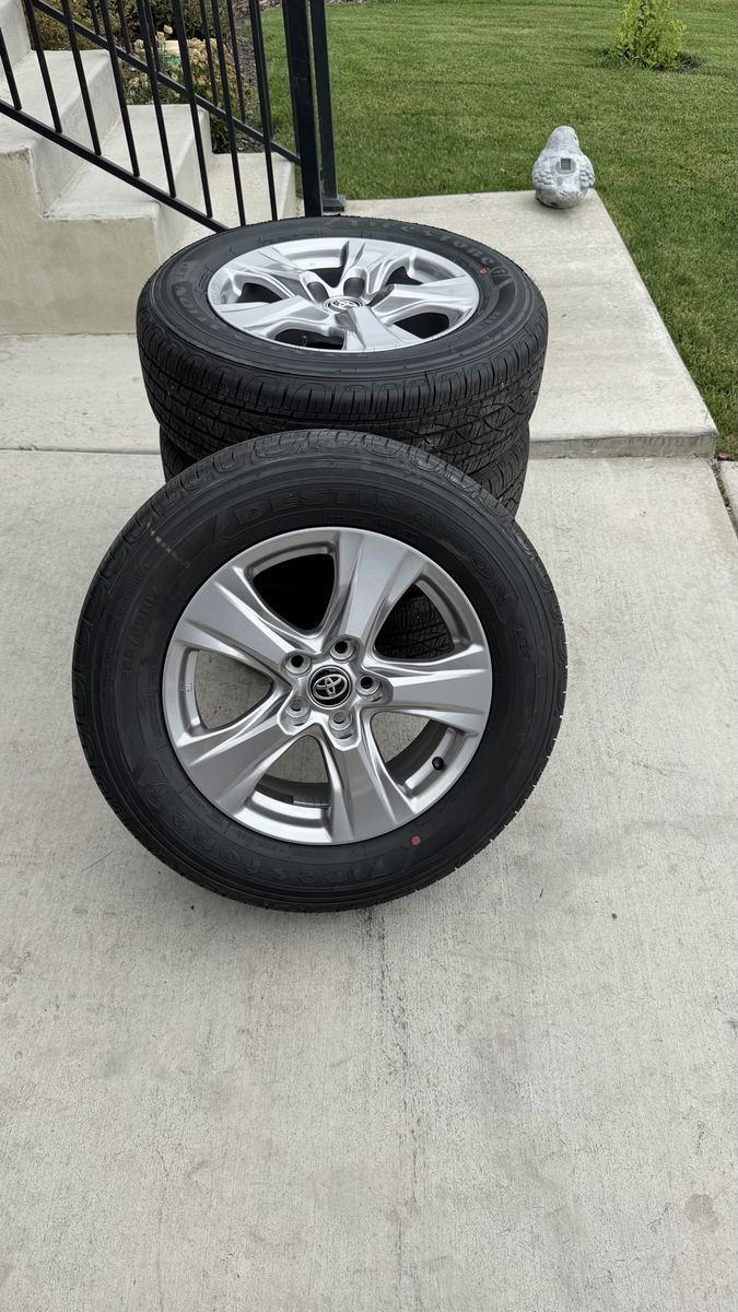 Main image 2