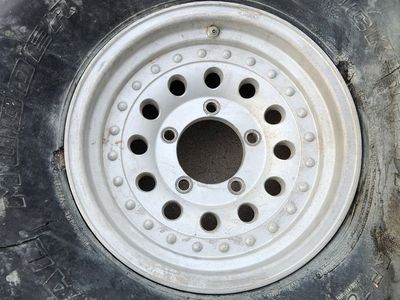 Jeep 5 on 5.5 rim