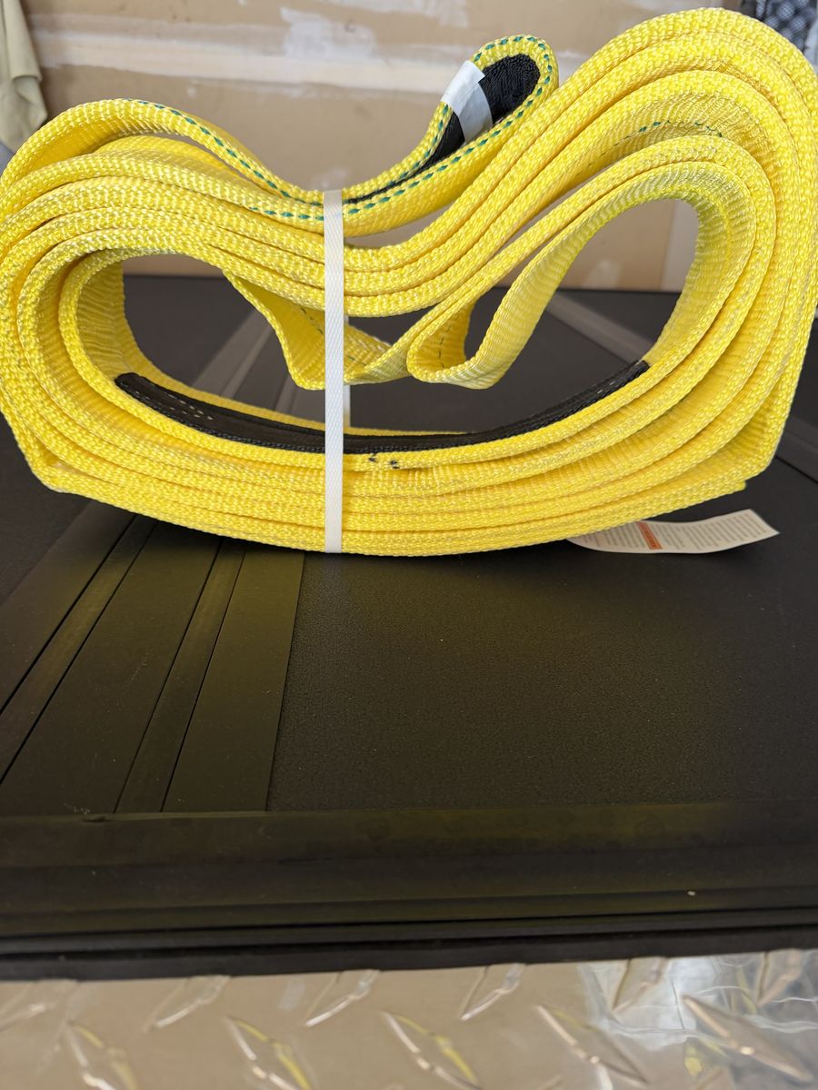 Tow or lifting straps