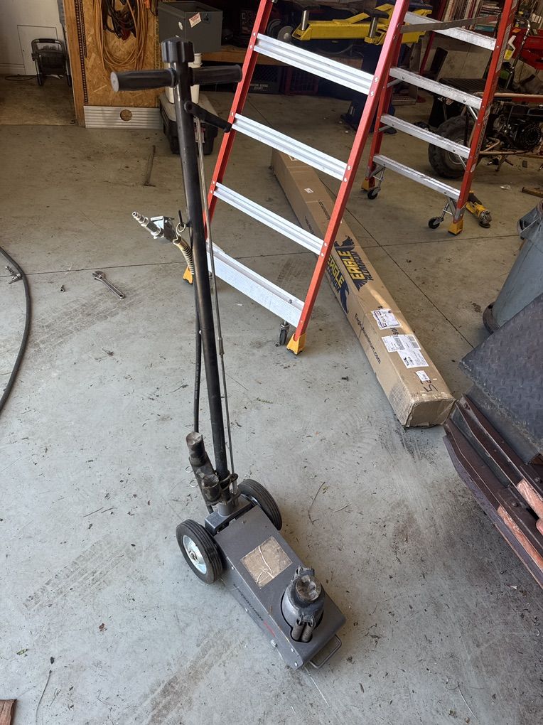 Heavy Duty Air Jack FREE