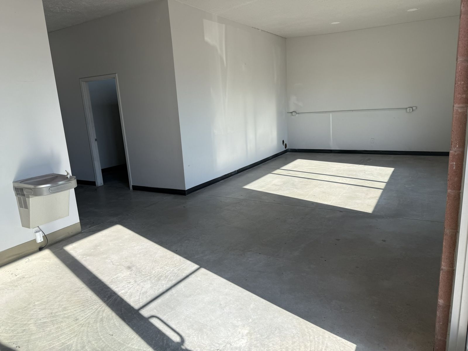 2640 SF of Warehouse on Airport Rd.