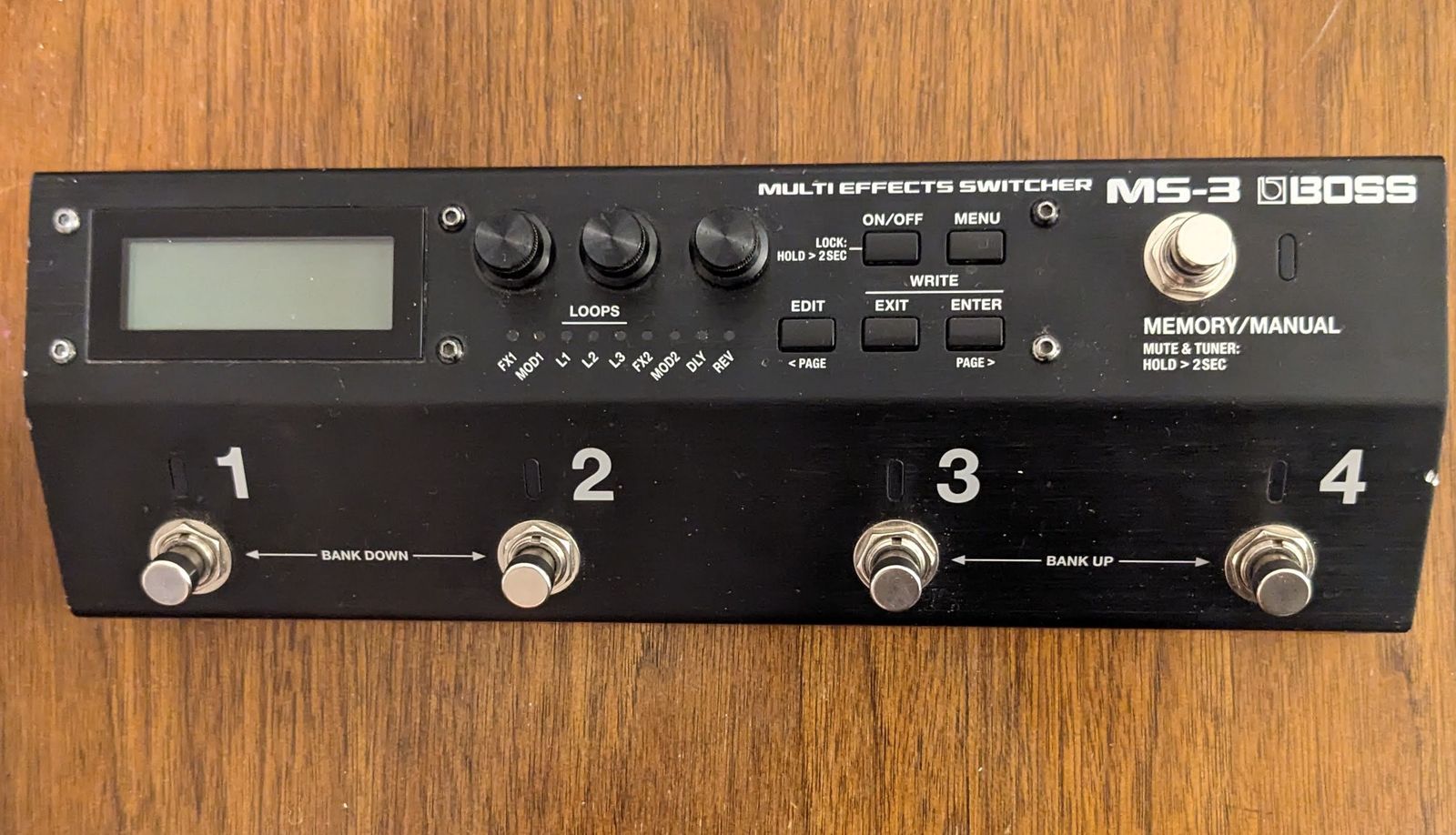 Boss MS-3 Multieffects & Switcher