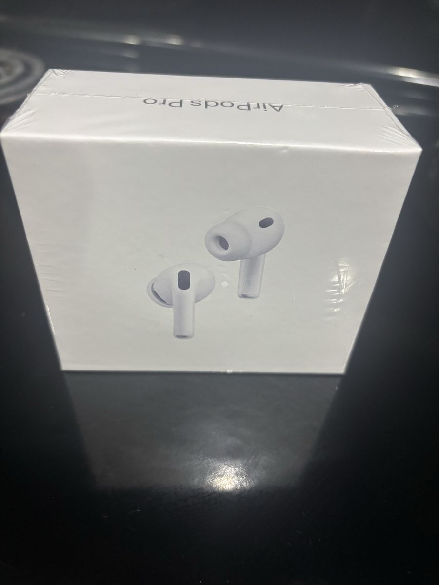 New Apple AirPod 3 pros