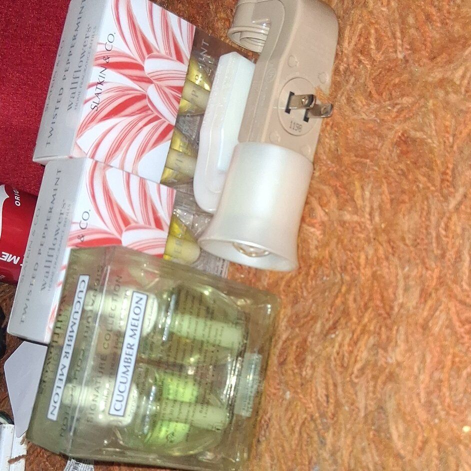 make your hood smell good