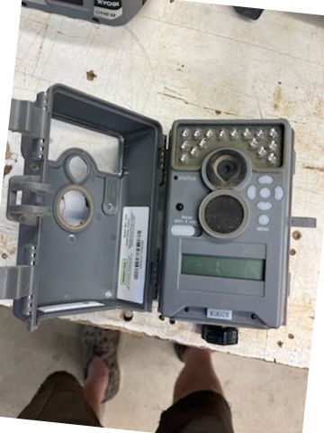 Main image 3