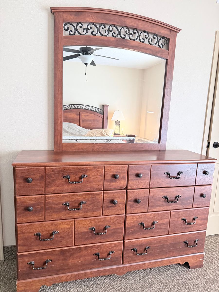 5' Wooden Bedroom Dresser with Attached Mirror & Wrought Iron Detail