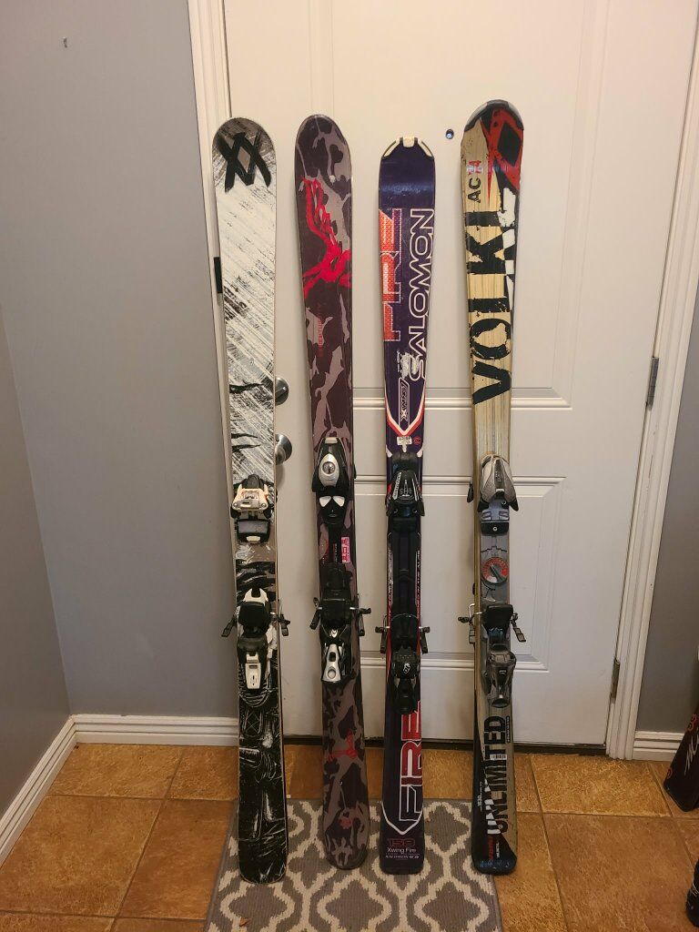 158-164cm all mountain skis