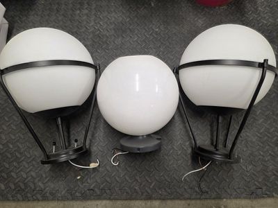 Globe Light Set of 3 Ceiling Mounted Black